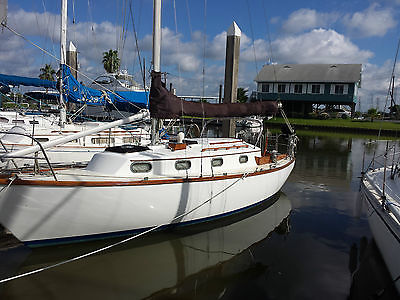 Cape Dory 28 ft.  1984