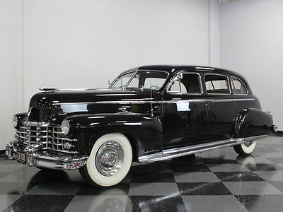Cadillac : Fleetwood Limousine NICELY RESTORED FLEETWOOD, ADDED FRONT DISC BRAKES, 4 SPEED AUTO TRANS, NICE!