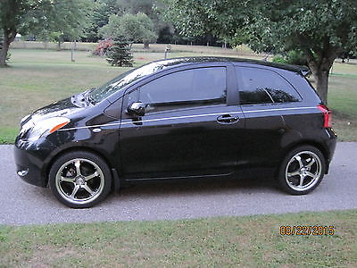 Toyota : Yaris Yaris Hatchback 2 door 2007 toyota yaris hatchback only 45 k miles