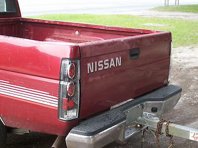 Nissan : Other Pickups red Nissan Pick-Up 1995 Sentra
