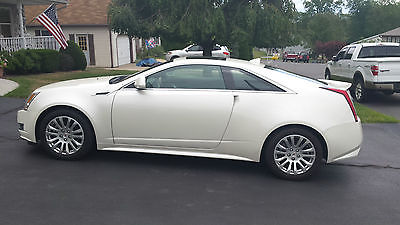 Cadillac : CTS Performance 2011 cadillac cts awd coupe white diamond 3.6 6 spd auto sunroof 50150 mi