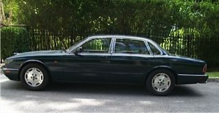 Jaguar : XJ6 Base Sedan 4-Door 1996 jaguar xj 6 green 6 cyl 4.0 liter driving machine