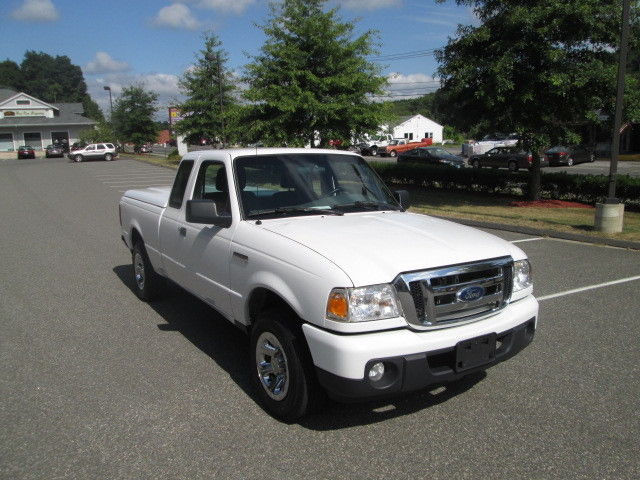Ford : Ranger 2WD 2dr Supe 2011 ford ranger xlt 2 dr s c 2 wd pu 4 cyl at a c pwr grp 81 k 1 owner new tires ct
