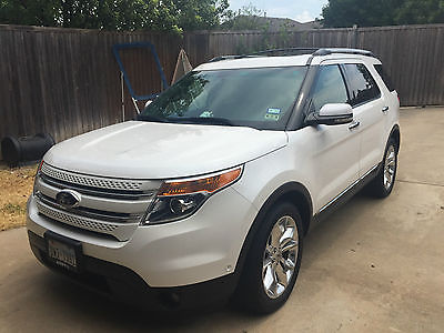 Ford : Explorer Limited Pearlescent White, two tone interior, always dealer maintained, fully loaded!