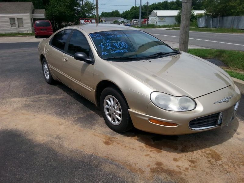 chrysler concorde  Gold color