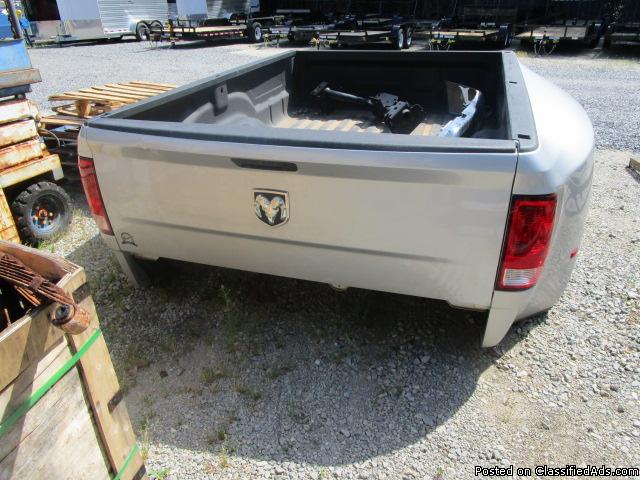 2006 Dodge RAM 3500 Dually Bed - Silver (grizzle), 0