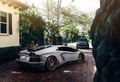 Lamborghini : Aventador LP700 Lamborghini Aventador Full Novitec carbon fibre ADV1
