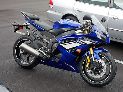 Yamaha : YZF-R 2012 r 6 with warranty only 3 000 miles
