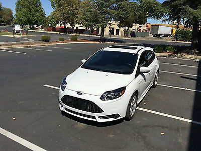 Ford : Focus ST 3 package 2013 ford focus st 17 k miles st 3 package white