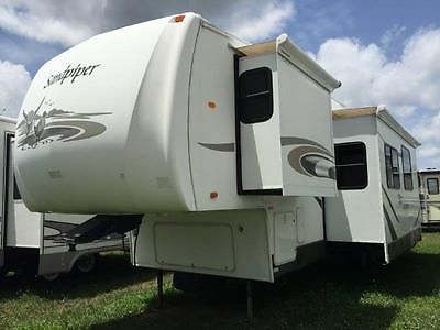 2006 Forest River Sandpiper 32BHS