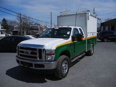 Ford : F-350 XLT Cab & Chassis 2-Door 2008 ford f 350 super duty xlt cab chassis 2 door 6.8 l