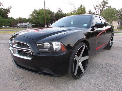 Dodge : Charger SE Texas Car Charger SE 4dr 3.6L V6 Power options 24 inch wheels and tires shap car