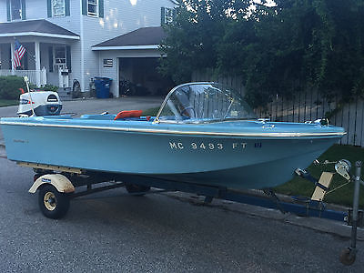 1965 Sea Ray 500 This 50 year old boat is as close to NEW as you will ever find