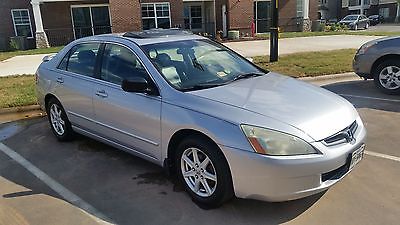 Honda : Accord EX No Reserve, 2004, V6, 4 dr, auto, maintained well, all options except navigation