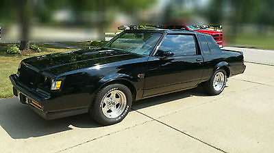 Buick : Grand National T-Top Garage kept - low miles - freshly painted - well maintained