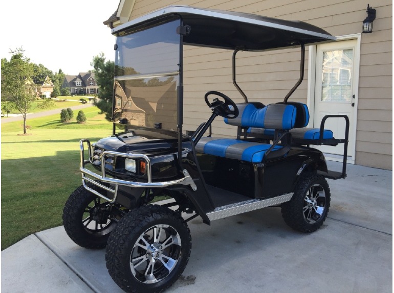 2012 E-Z-Go Golf Cart