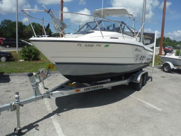 1995  Bayliner  Trophy 20 Walkaround