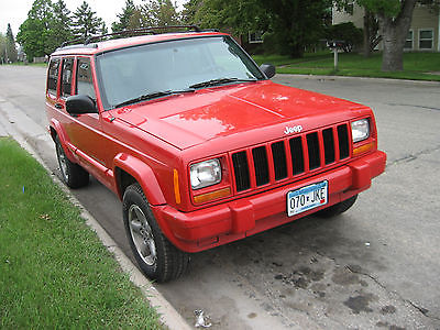 Jeep : Cherokee Classic Sport Utility 4-Door Nice looking clean little to no rust new tires new battery