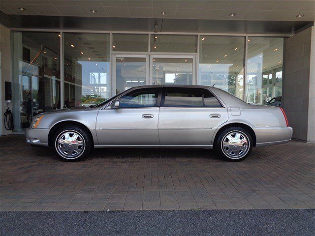 Cadillac : DTS Base Sedan 4-Door Fully Armored, .44 Caliber Spec, Limousine Package, Only 25k Miles!!!