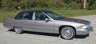 Cadillac : Fleetwood Brougham 1995 cadillac fleetwood brougham sedan