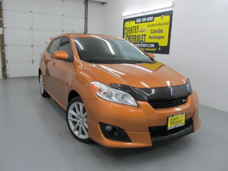2009 Toyota Matrix XRS ***STANDS OUT IN A CROWD***