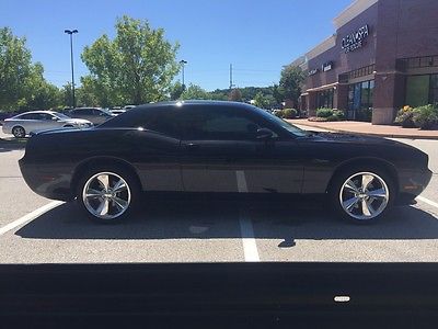 Dodge : Challenger R/T Classic 2014 dodge challenger r t classic coupe 2 door 5.7 l metallic black rare