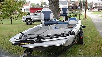 1978 Procraft 15' Fiberglass Bass Boat