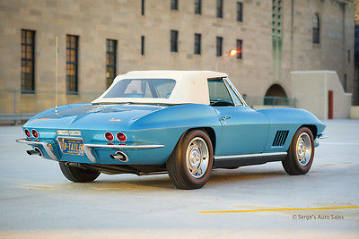 Chevrolet : Corvette 1967 corvette convertible 3 time top flight marina blue headrests redlines 4 spd