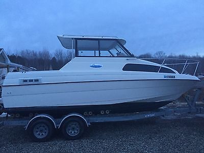 2005 Bayliner 222 Hardtop with Fishing Extras Free Delivery up to 250 miles!
