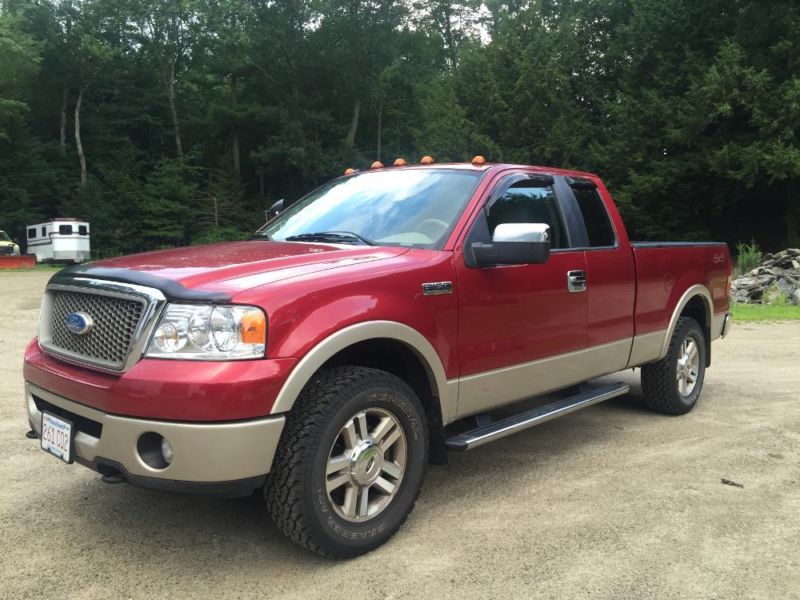 2007 FORD F150 Lariat Supercab Red