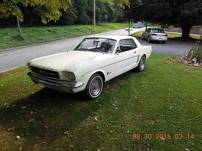 Ford : Mustang Coupe  1965 mustang 289 c code wimbeldon white automatic a garaged kept rust free solid