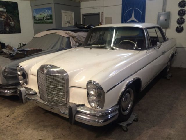 Mercedes-Benz : 300-Series 1963 mercedes benz 300 se coupe w 112 with sunroof