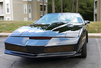Pontiac : Trans Am 2D Coupe/T-top 1983 pontiac trans am knight rider replica excellent condition