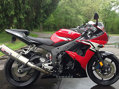 Yamaha : YZF-R 2004 yamaha yzf r 6 red great condition