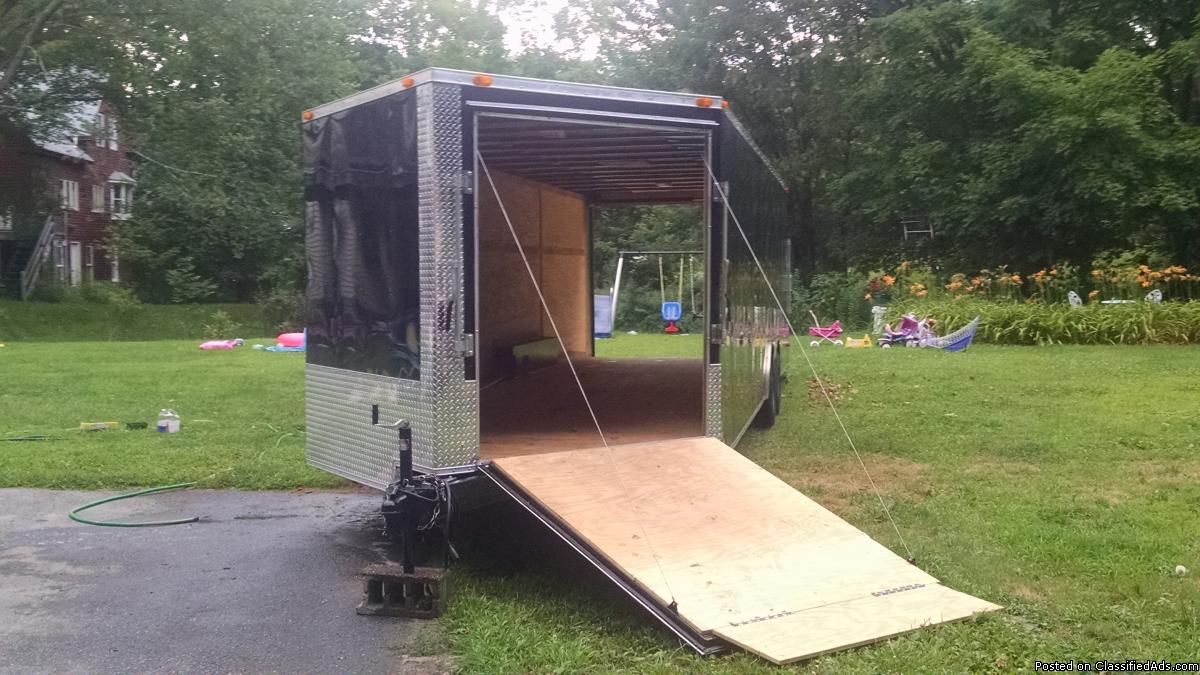 28 ft V- nose enclosed car trailer