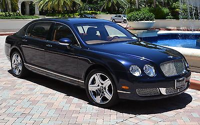 Bentley : Flying Spur Immaculate 2006 Bentley Flying Spur with only 21,400 miles