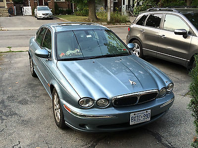 Jaguar : X-Type 2.5L 2003 metallic blue low mileage sedan one owner