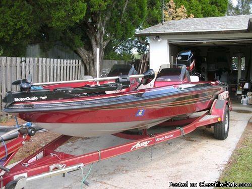 1998' Astro 17' Bass Boat