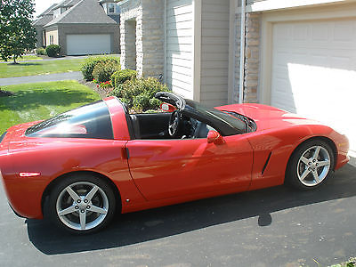 Chevrolet : Corvette Base Coupe 2-Door 2007 chevrolet corvette excellent condition low miles carfax included