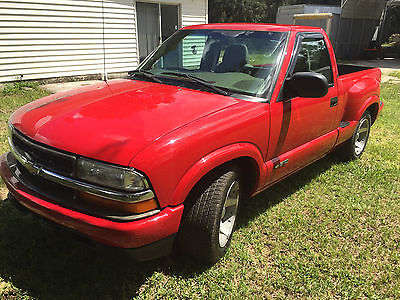 Chevrolet : S-10 SPORT STEP SIDE CHEVROLET S-10 SPORT PICKUP TRUCK VERY CLEAN LOW MILEAGE (FROM SOUTH NO RUST!