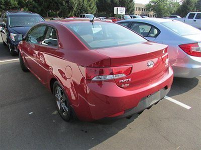 Kia : Forte 2dr Coupe Automatic EX 2 dr coupe automatic ex low miles automatic gasoline 2.0 l 4 cyl red