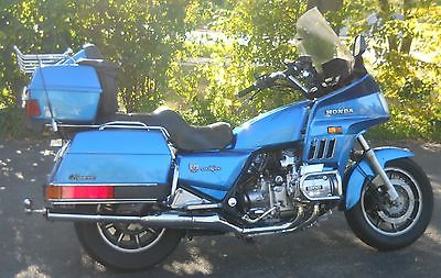 Honda : Gold Wing 1986 honda gold wing great condition new paint tires windshield battery