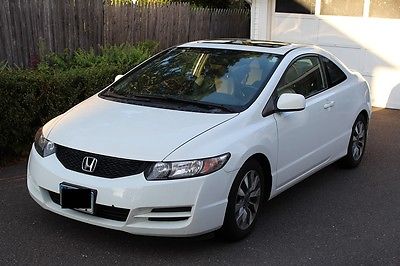 Honda : Civic Ex-L 2010 honda civic ex l coupe white 25 36 mpg 115 000 miles