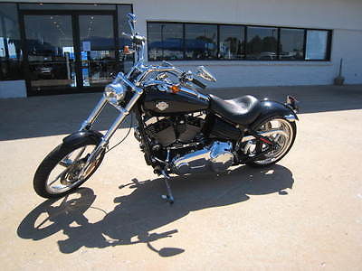 Harley-Davidson : Softail 08 hd rocker c softtail 1584 cc 96 cu in one owner no rain vance and hines pipes