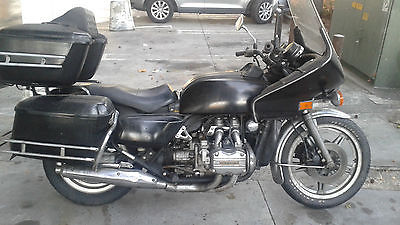 Honda : Gold Wing Classic 1979 GL1000 Goldwing With Large Trunk and Saddlebags