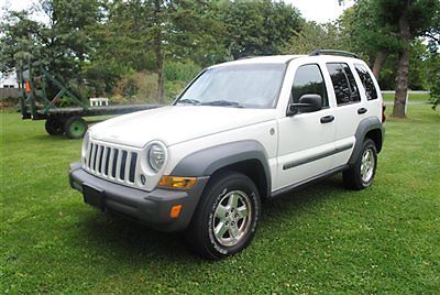 Jeep : Liberty 4dr Sport 4WD 2005 jeep liberty sport 4 x 4 cdl 1 owner turbo diesel look rare wow