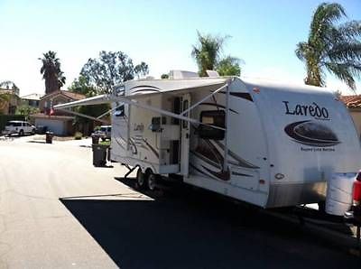 2011 Keystone Laredo 32' Super Lite Bunk & Loft M-302LT Travel Trailer