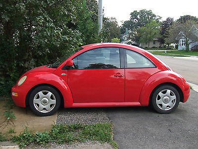 Volkswagen : Beetle-New 1999 red volkswagen beetle 5 speed front wheel drive 2 door large trunk