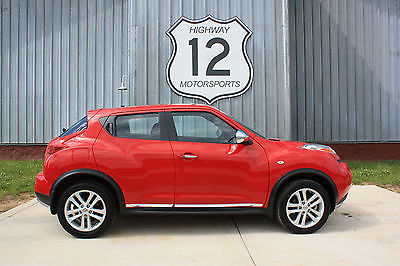 Nissan : Juke S 2014 nissan juke s 4 dr crossover awd super clean low miles turbocharged