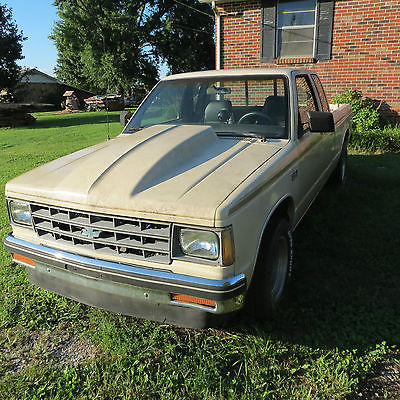 Chevrolet : S-10 2 DOOR 1985 chevy s 10 pickup with 400 small block engine lots of power